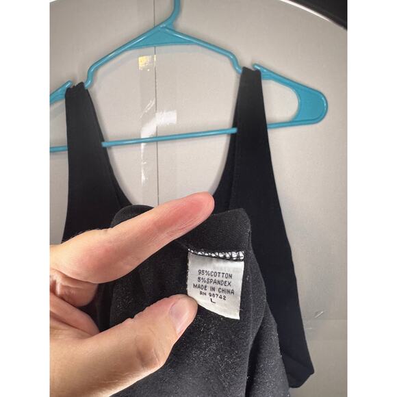 Neiman Marcus Exclusive Black Classic Tank Size L - Picture 4 of 5